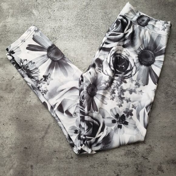 JUSTICE BLACK WHITE GREY FLOWER PRINT STRETCH LEGGINGS SIZE 12 - Picture 1 of 5